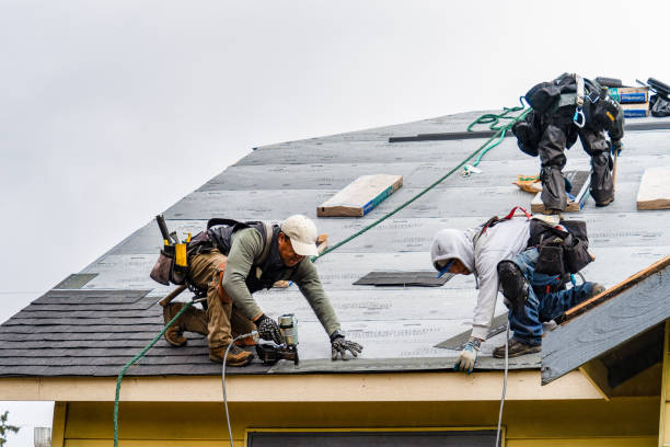 Professional Gutter Installation technician working in Flanders, NY